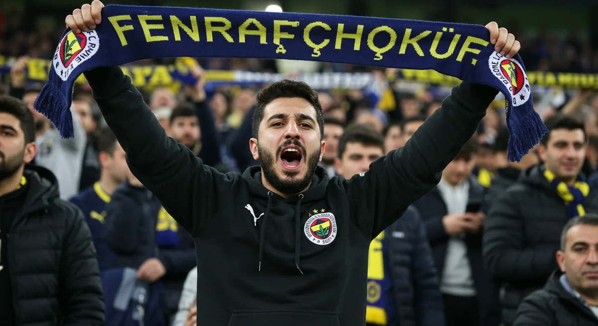Hakan Safi'den Aziz Yıldırım'a Bomba Gönderme: 'Seçimi Kaybettiğinden Beri Suskun!'