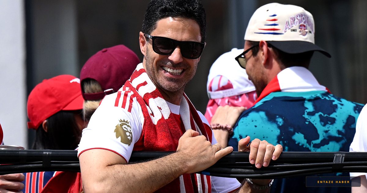 Arsenal'de Beklenmedik Hamle: Bir Yıldır Sahalara Çıkmayan İsim Emirates'e Geliyor