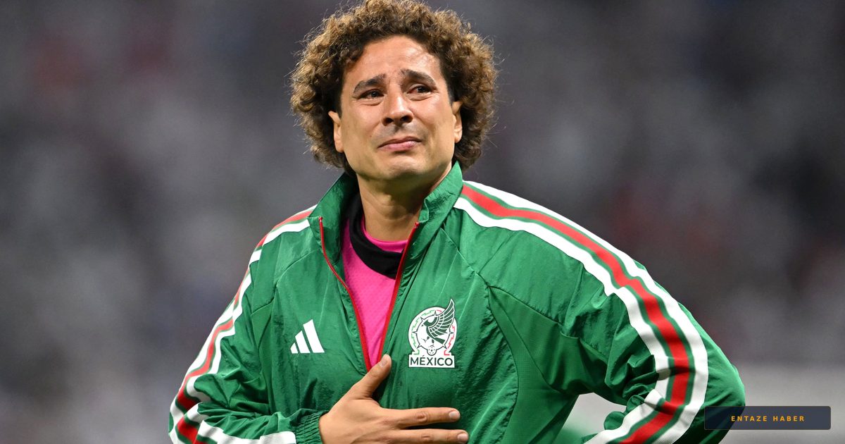 Meksika Futbolunun Efsanesi Guillermo Ochoa Eldivenlerini Asıyor: 22 Yıllık Destansı Kariyer Sona Erdi