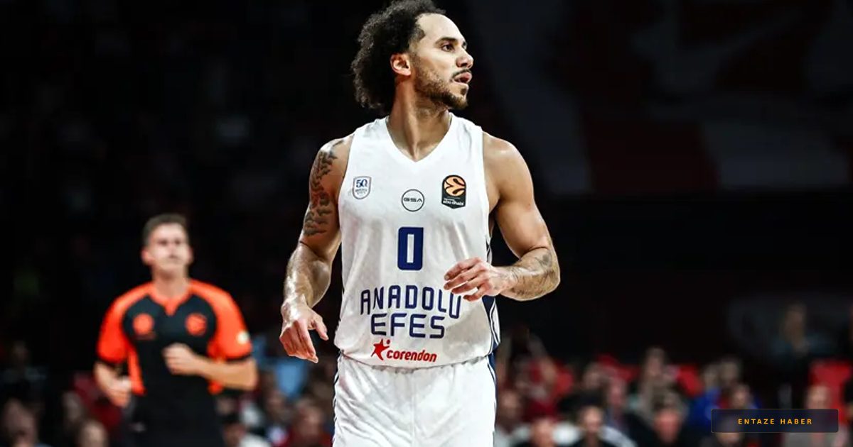 Anadolu Efes'te Büyük Operasyon: Shane Larkin Gitti, Mike James Dönemi Başladı!