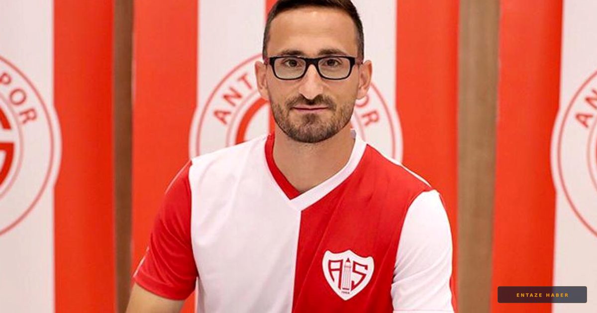 Antalyaspor’da İç Transfer Harekatı: İki Yıldızla Nikah Tazelendi