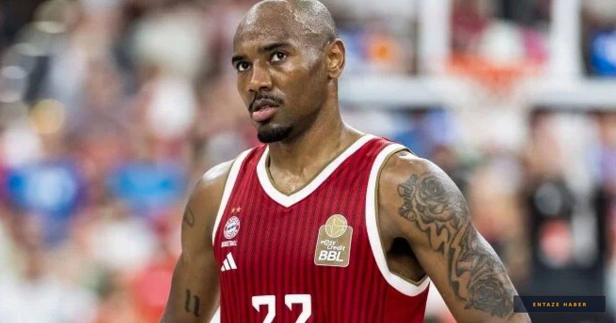 Bahçeşehir Koleji'nden Dev Transfer: Isiaha Mike İstanbul'a Geldi!