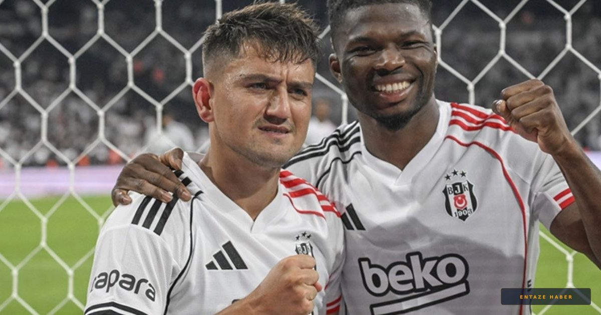 Beşiktaş'ta Yaprak Dökümü: İki Yıldızla Yollar Ayrıldı