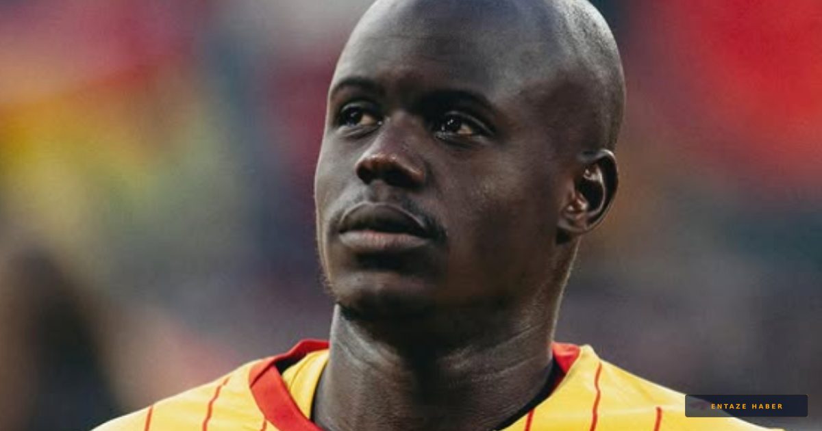 Fenerbahçe'nin Malang Sarr Hamlesi: Transferde Menajer Trafiği ve Suudi Arabistan Engeli