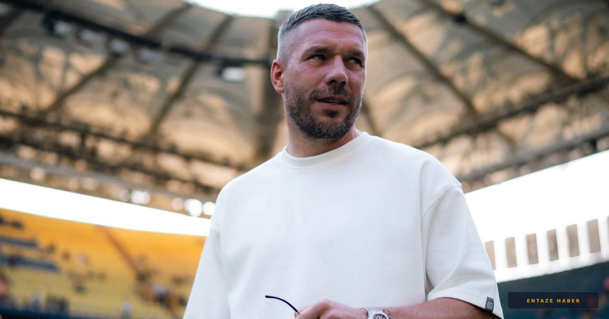 Lukas Podolski'den Fenerbahçe Maçı Öncesi İddialı Sözler: 'Korkacak Bir Şey Yok'