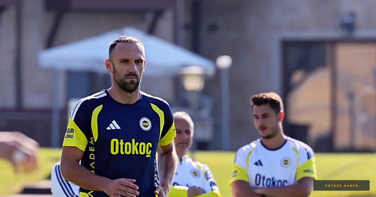 Fenerbahçe'de Vedat Muriqi Şoku: Yıldız İsimden Kötü Haber Geldi!