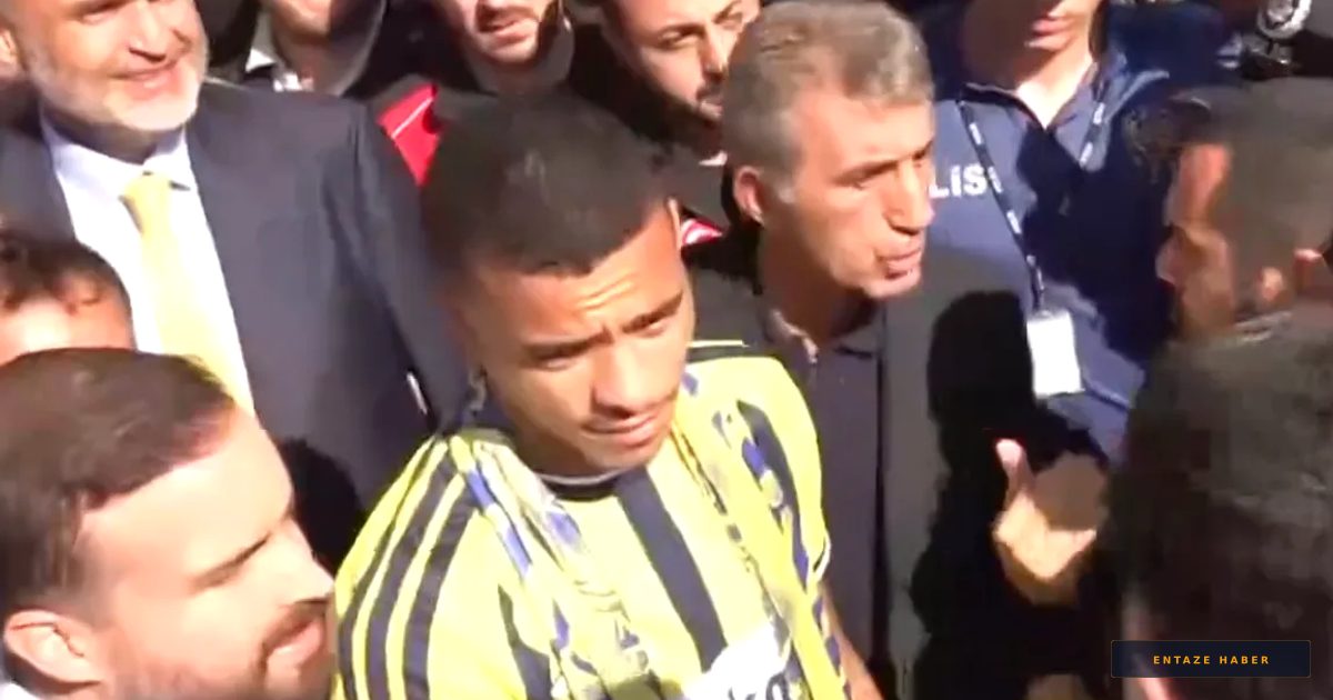 Fenerbahçe'de Greenwood Çılgınlığı: Havalimanında İzdiham Yaşandı!