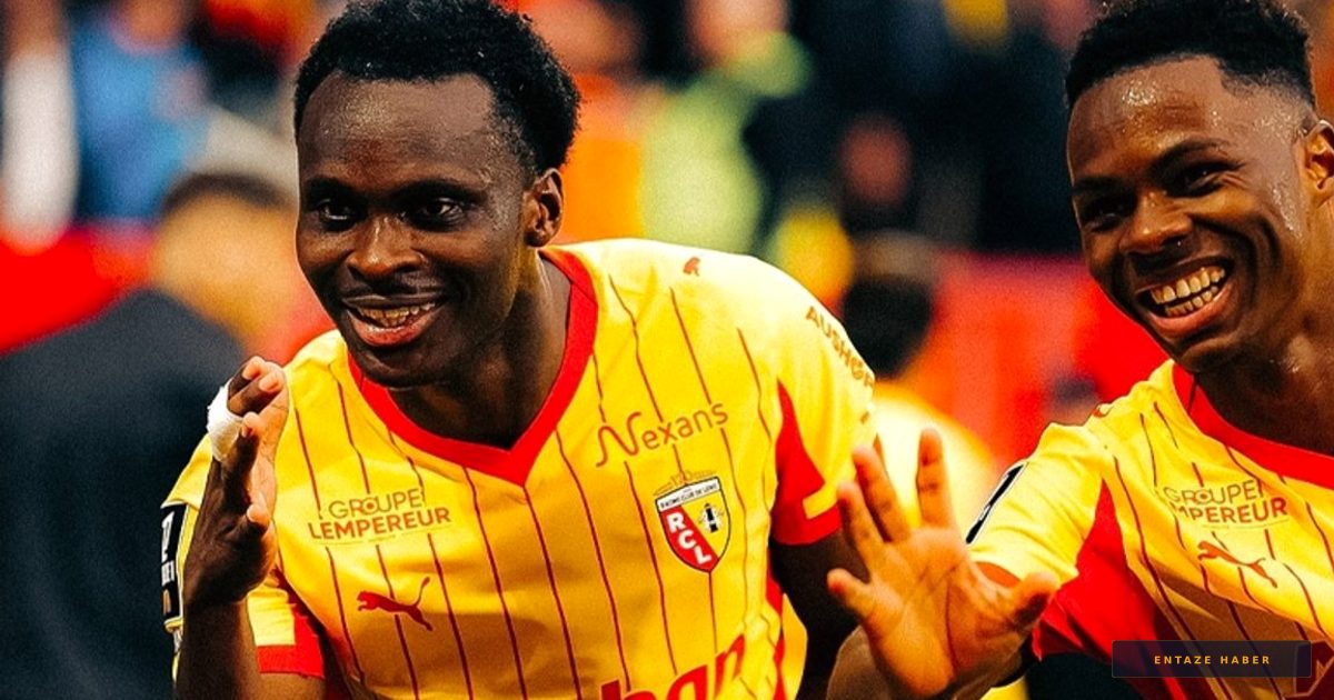 Galatasaray'da Savunma Operasyonu: Lens'in Yıldızı Samson Baidoo İçin İlk Temas