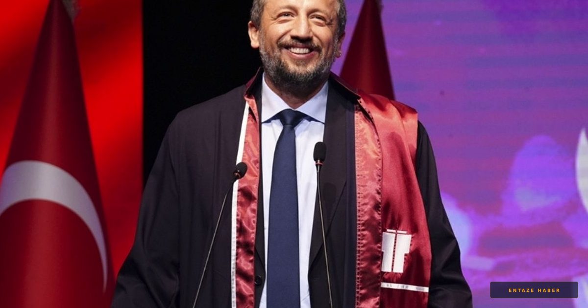 Hidayet Türkoğlu'na Akademik Onur: Fahri Doktora ile Taçlandırıldı