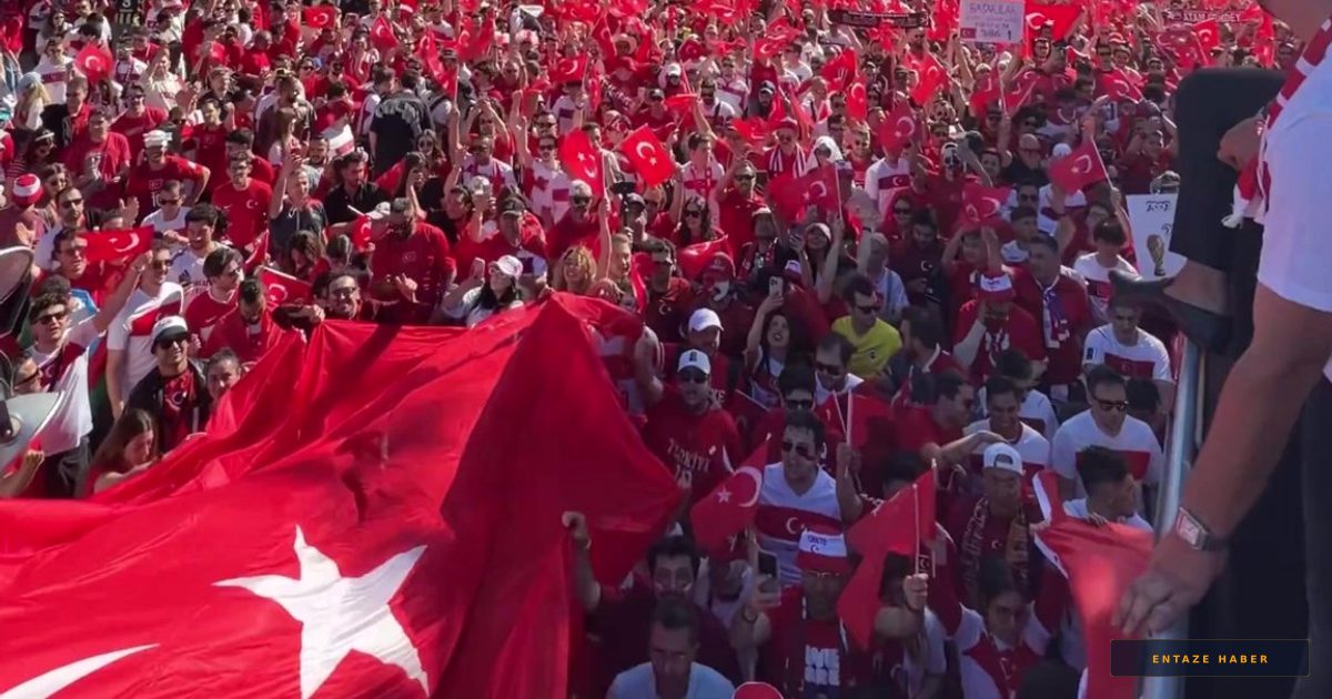 San Francisco'da Türk Çıkarması: Ay-Yıldızlılar Şehri Kırmızı Beyaza Boyadı