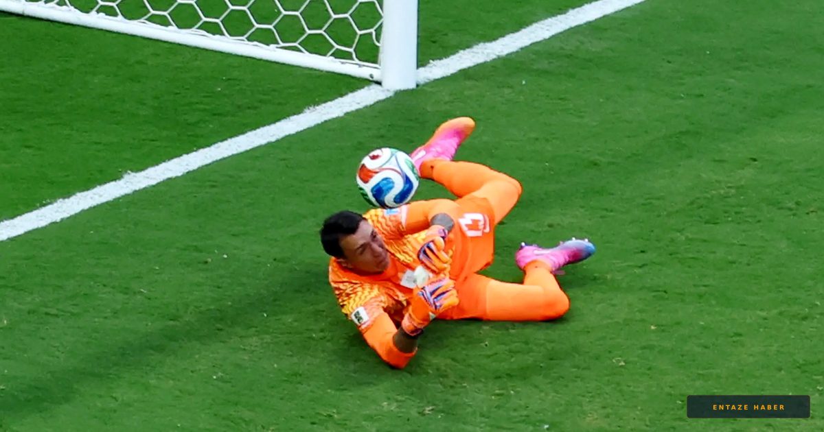 Muslera'nın Büyük Hatası Uruguay'ı Yaktı: Dünya Kupası'nda Şok Veda