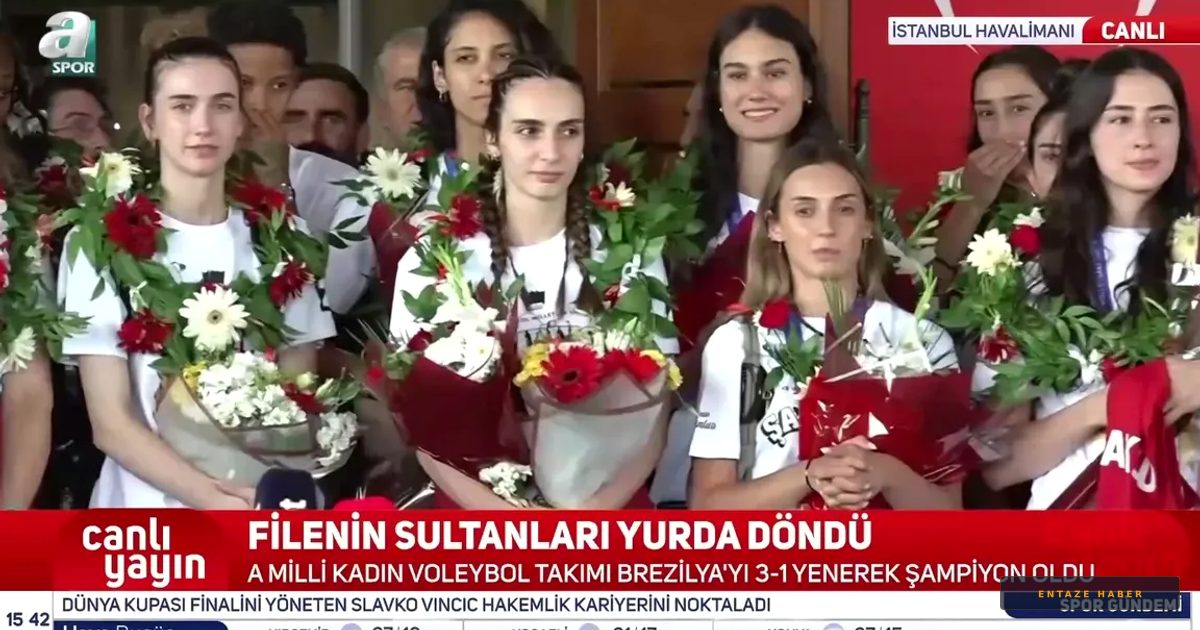 Şampiyonluk Kupasıyla Türkiye'ye İndiler: Filenin Sultanları İstanbul'da Coşkuyla Karşılandı